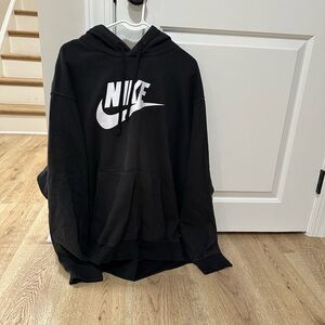 Nike Men's Black Hoodie Sweater